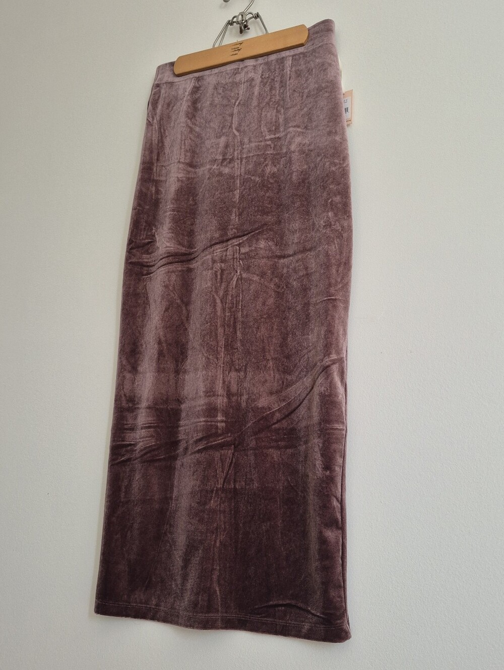 Black Tape_ Long Velvet Bronze Elastic Waist Skirt With Slit Small NWT